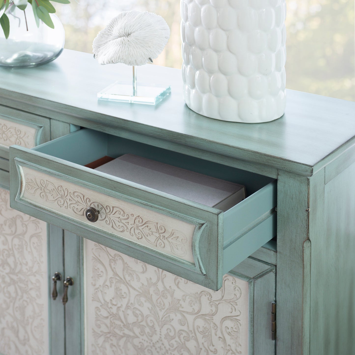 Console Clancy antique bleue et blanche