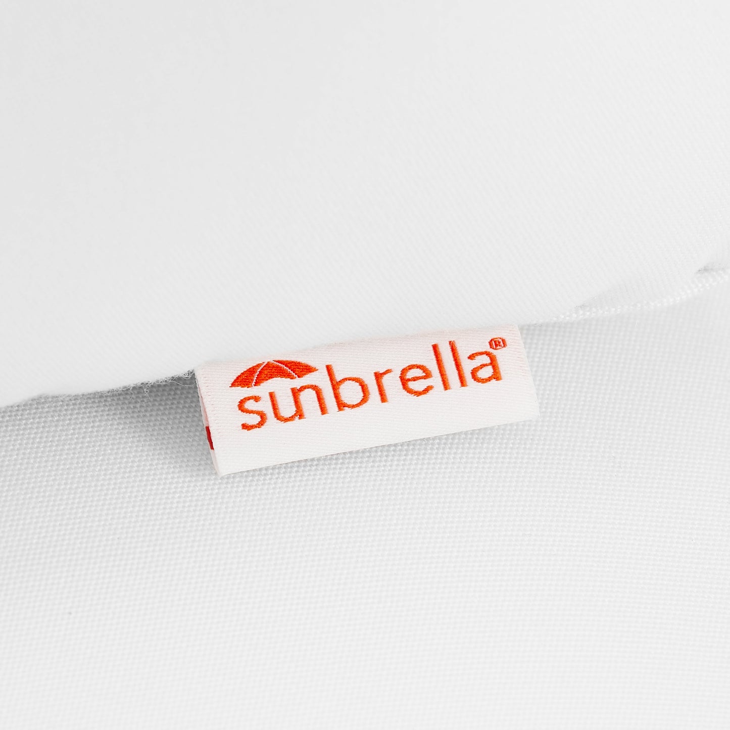 Pouf en aluminium Alora