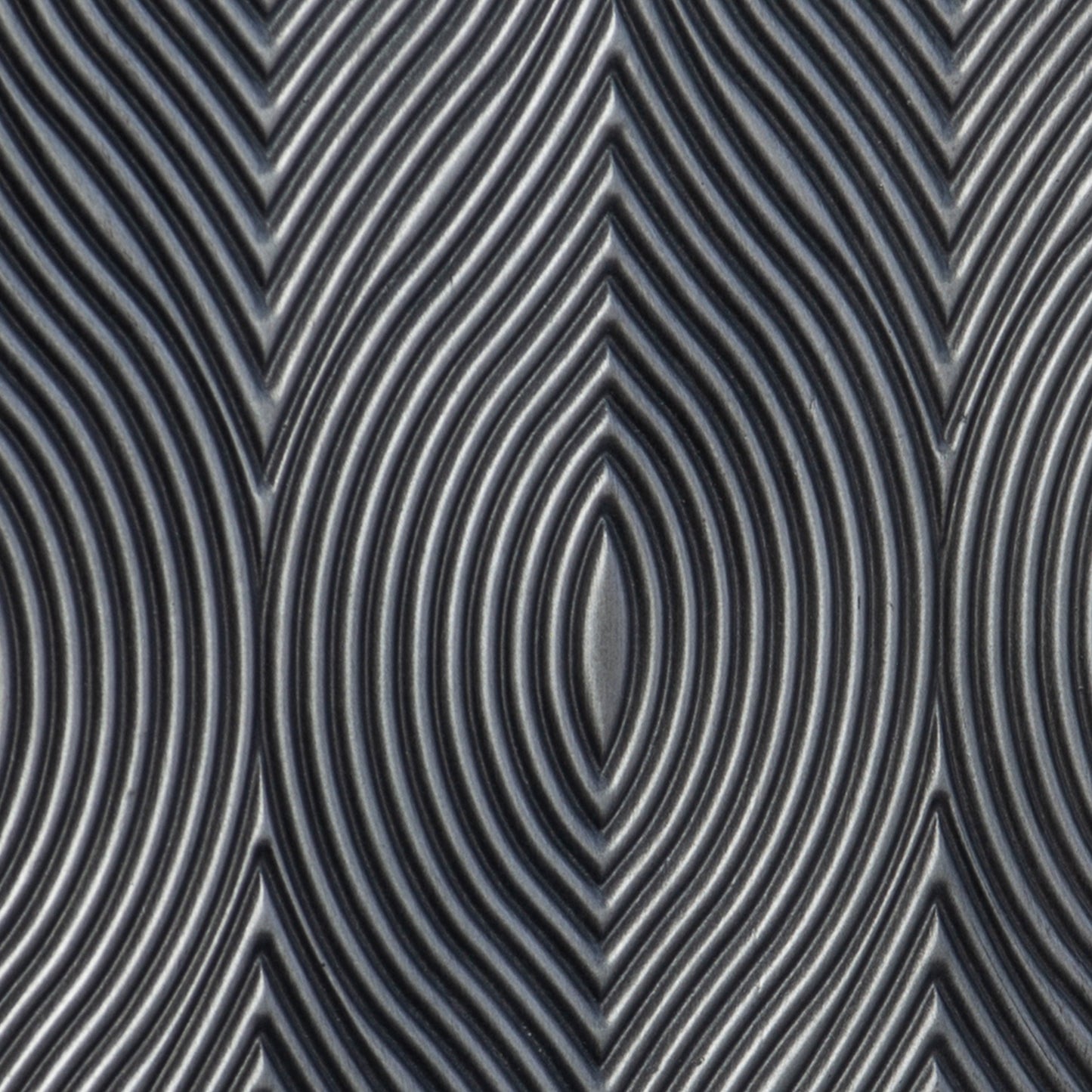 Meuble d'appoint en genévrier