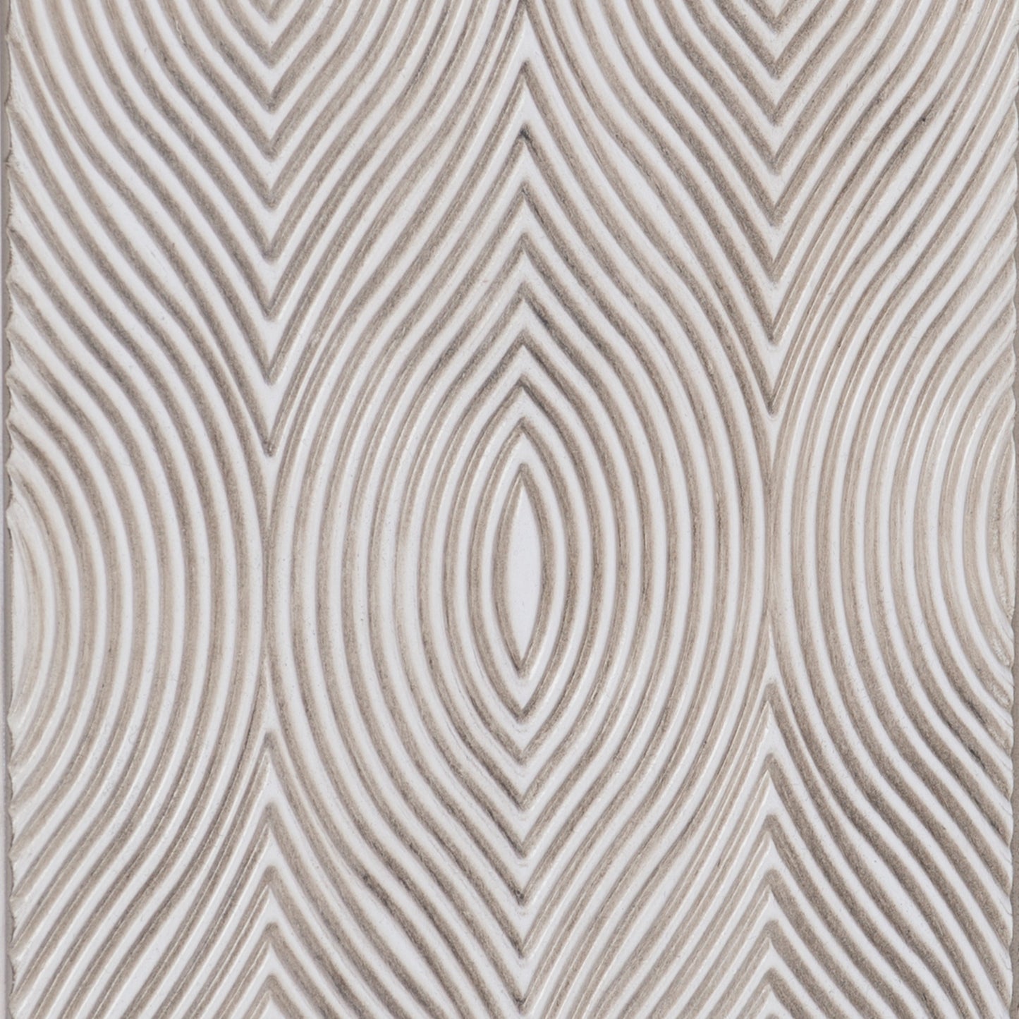 Meuble d'appoint en genévrier