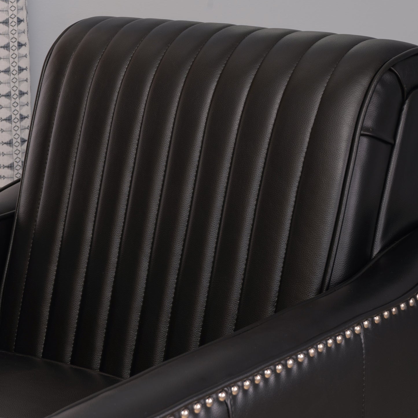 Fauteuil pivotant Carter en similicuir