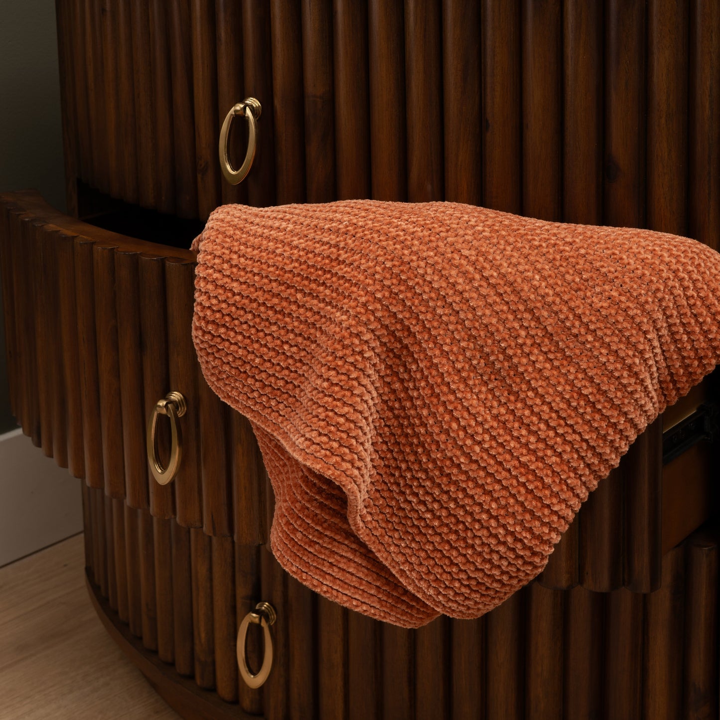 Table de chevet Ciarra à 3 tiroirs