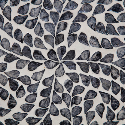 Table d'appoint noire en nacre de Capiz