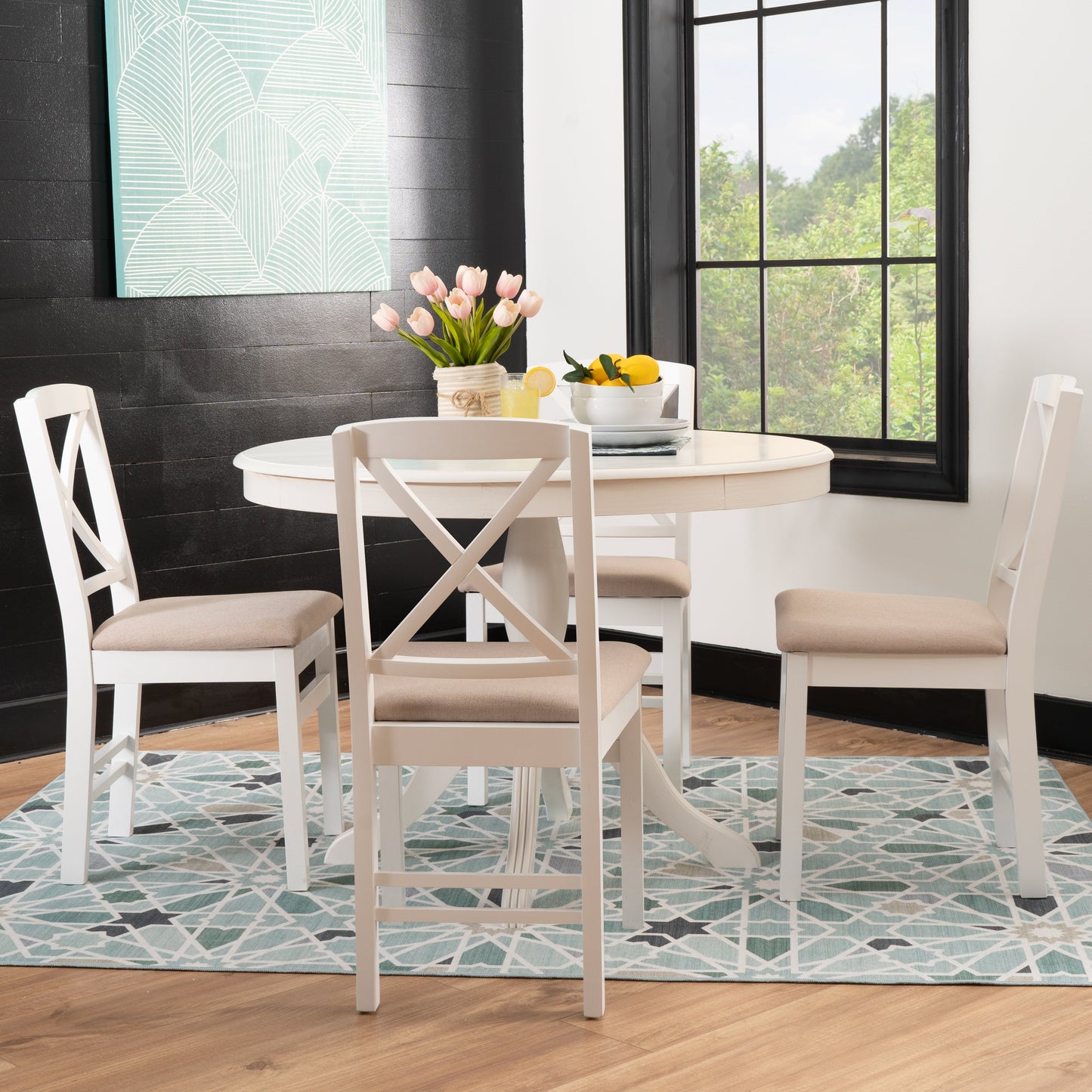 Piédestal blanc Norah avec 4 chaises Torino blanches