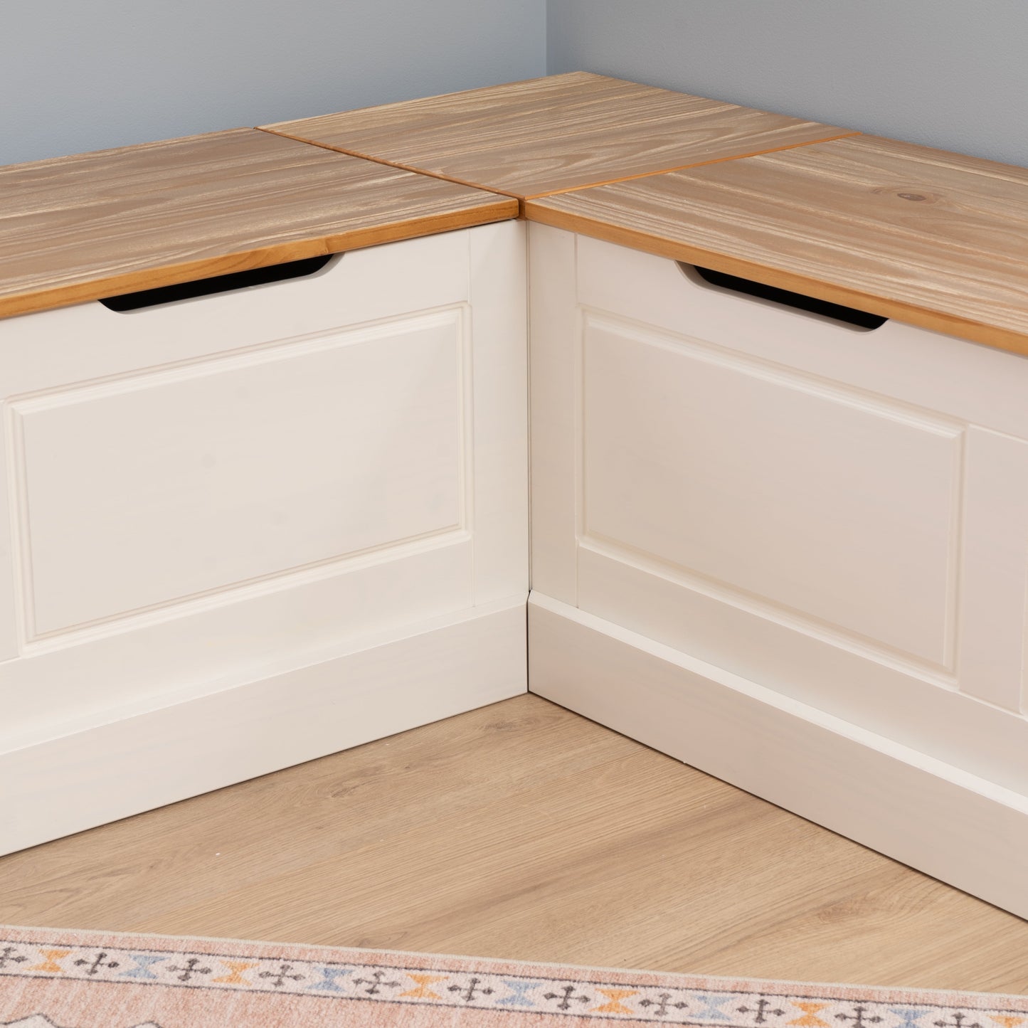 Canapé d'angle sans dossier Norah avec ensemble de 5 coussins