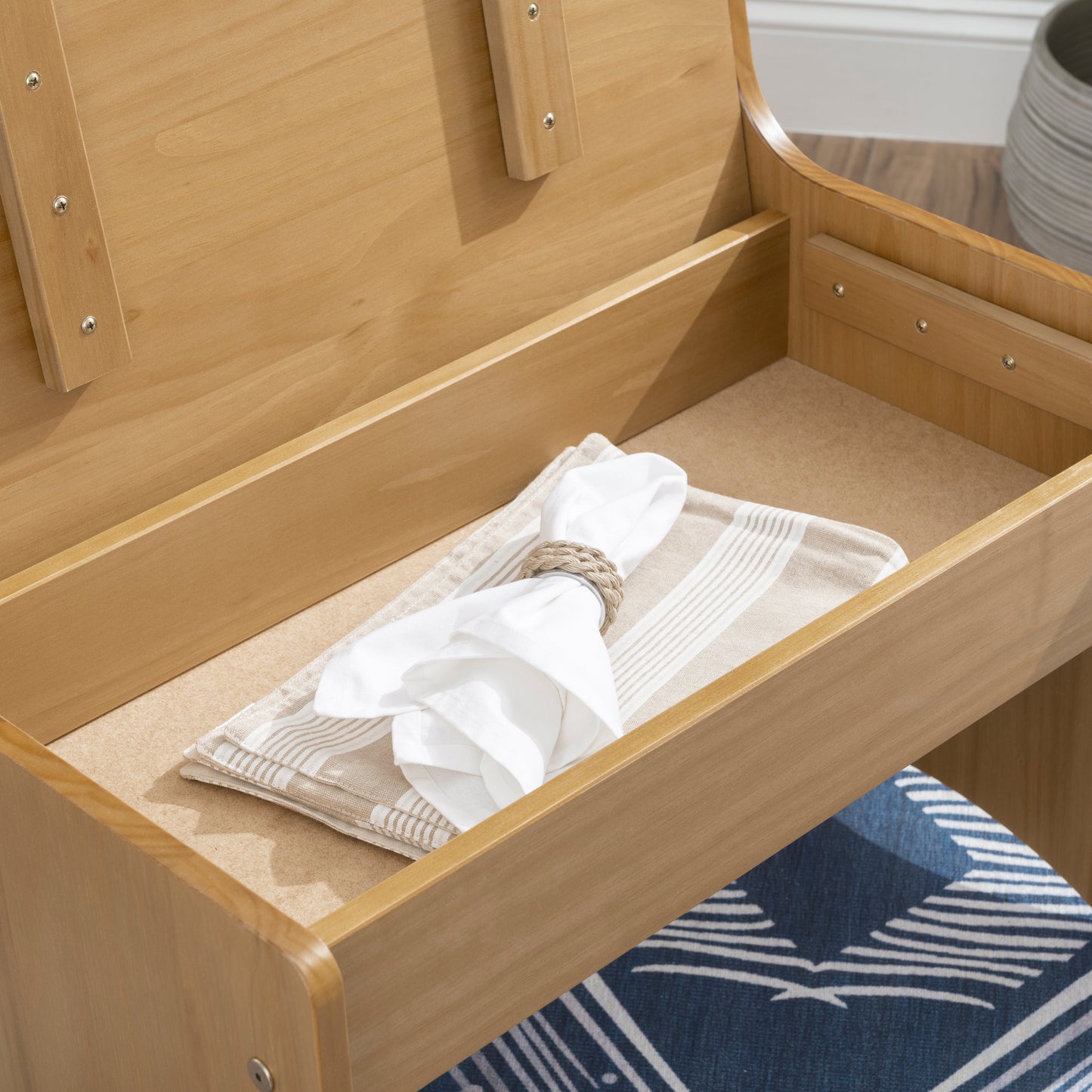 Banc à petit dossier Pender Honey