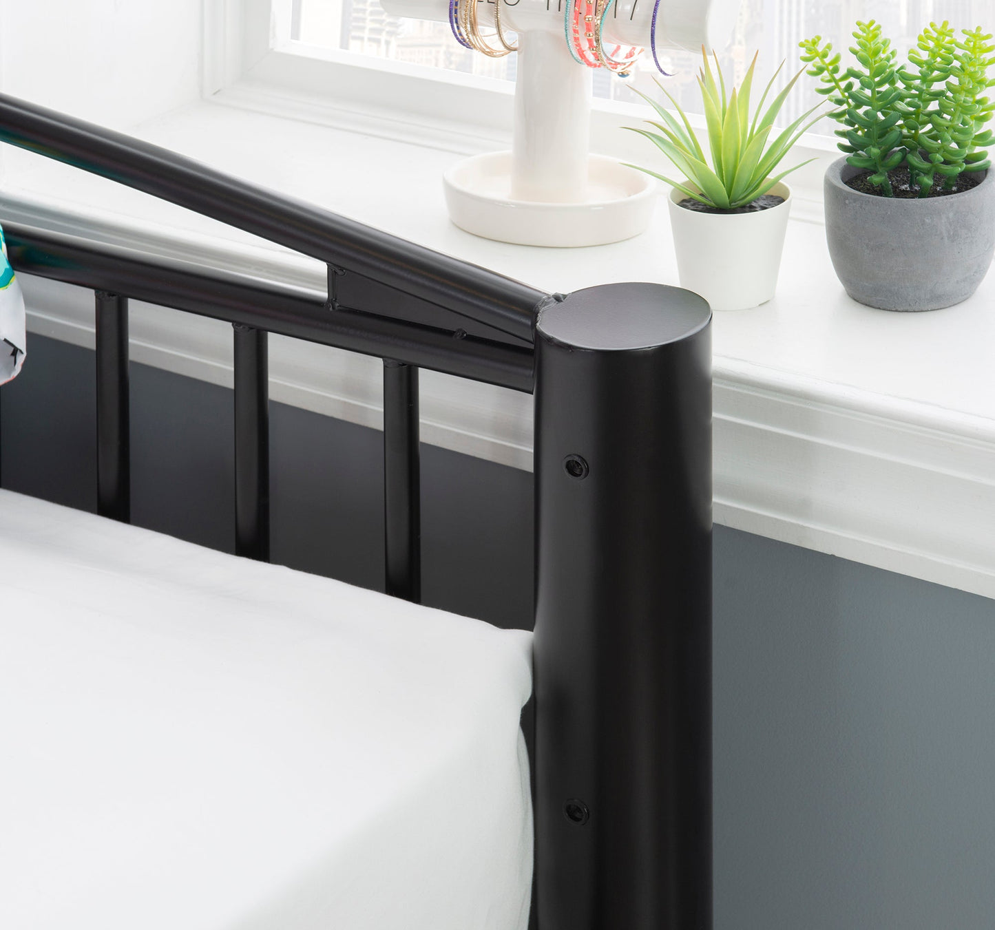 Lit superposé en métal lourd